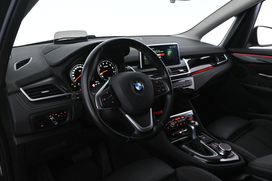 BMW 225 vaihtoauto