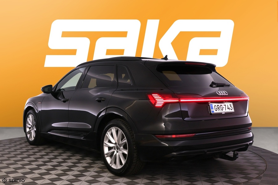 Audi e-tron vaihtoauto