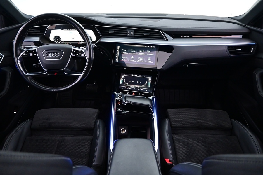 Audi e-tron vaihtoauto