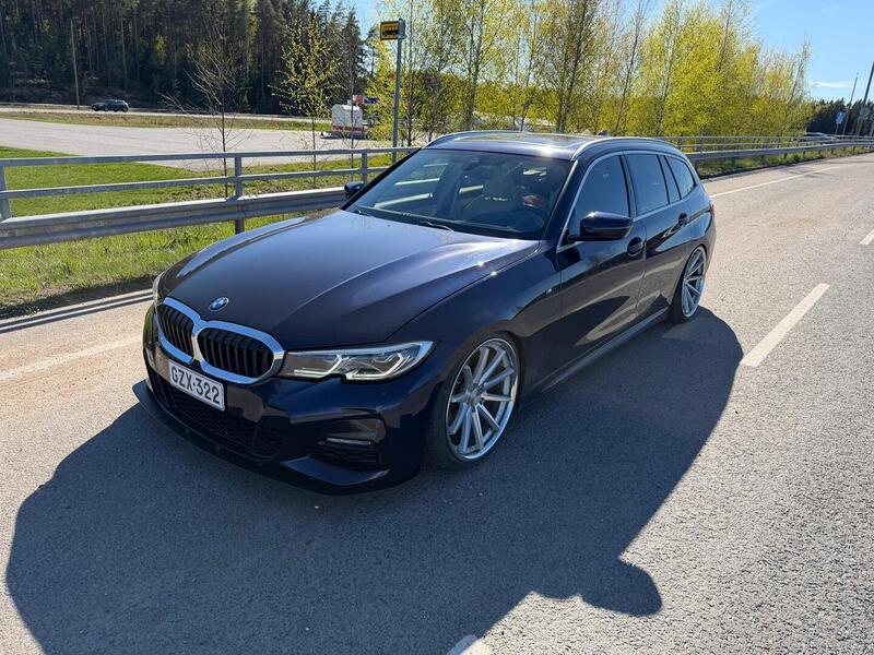 BMW 320 vaihtoauto