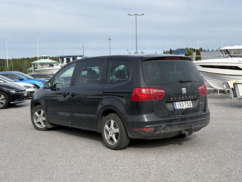 SEAT Alhambra vaihtoauto