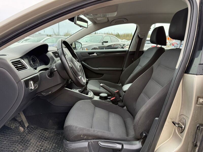 Volkswagen Jetta vaihtoauto