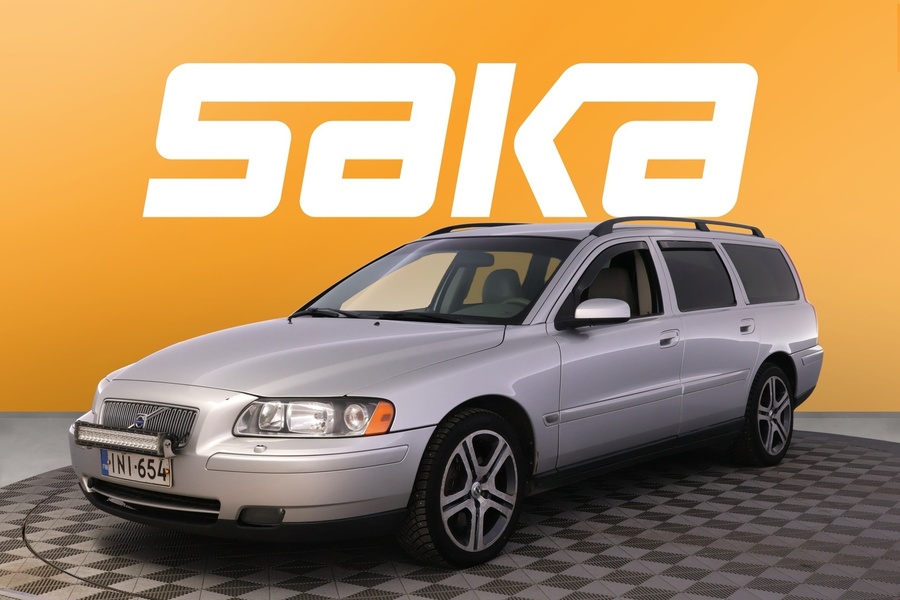 Volvo V70 vaihtoauto