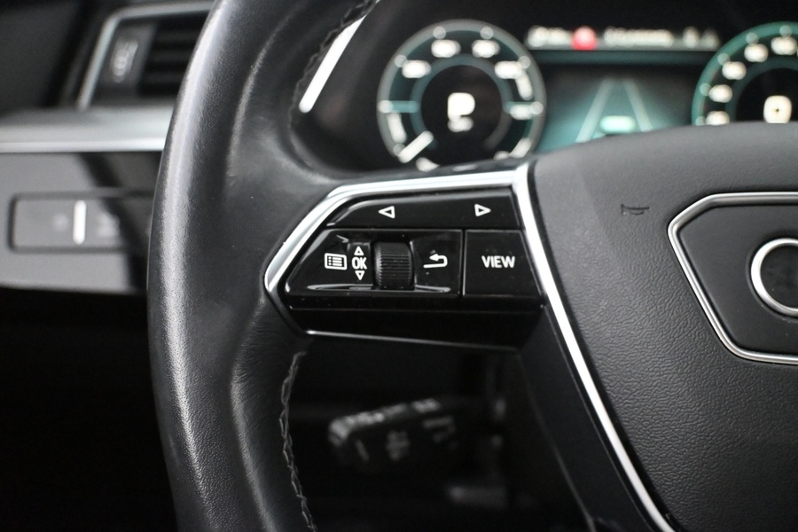 Audi Q8 e-tron vaihtoauto