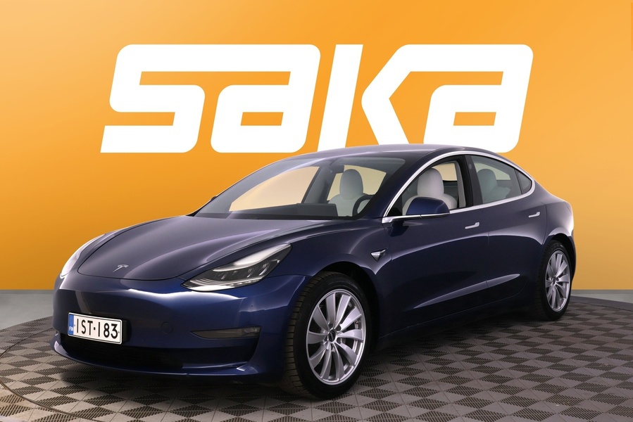 Tesla Model 3 vaihtoauto