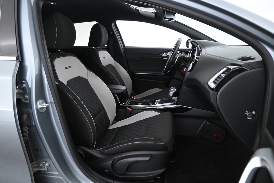 Kia Proceed vaihtoauto