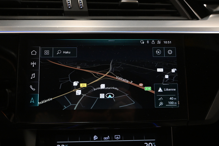 Audi e-tron vaihtoauto