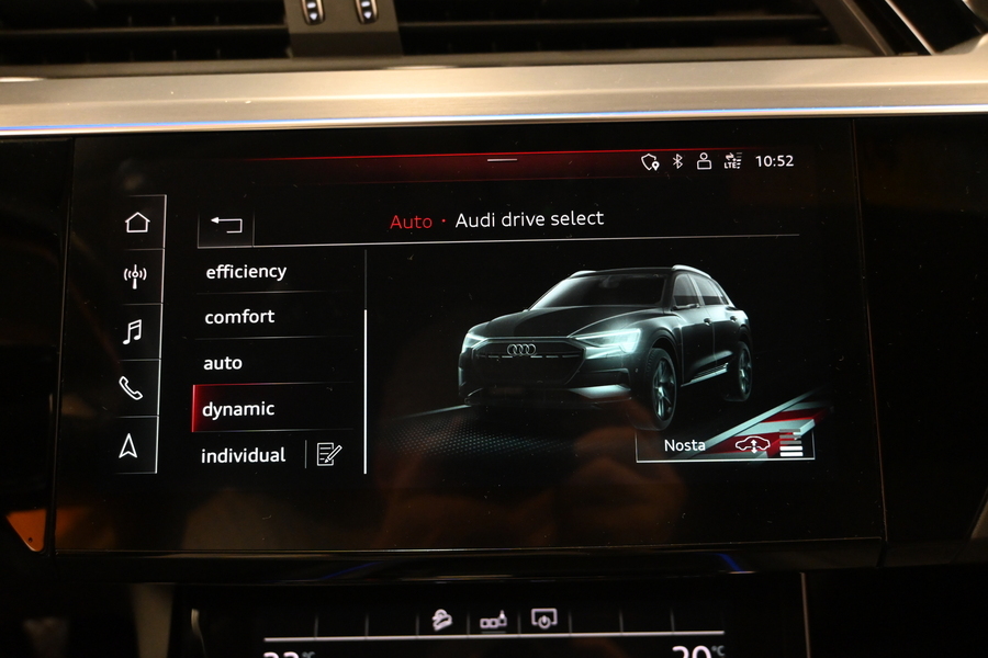 Audi e-tron vaihtoauto