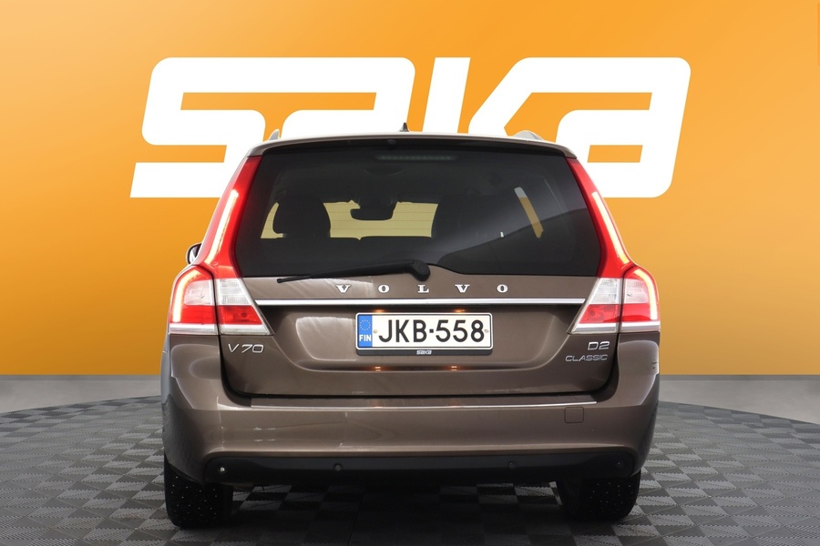 Volvo V70 vaihtoauto