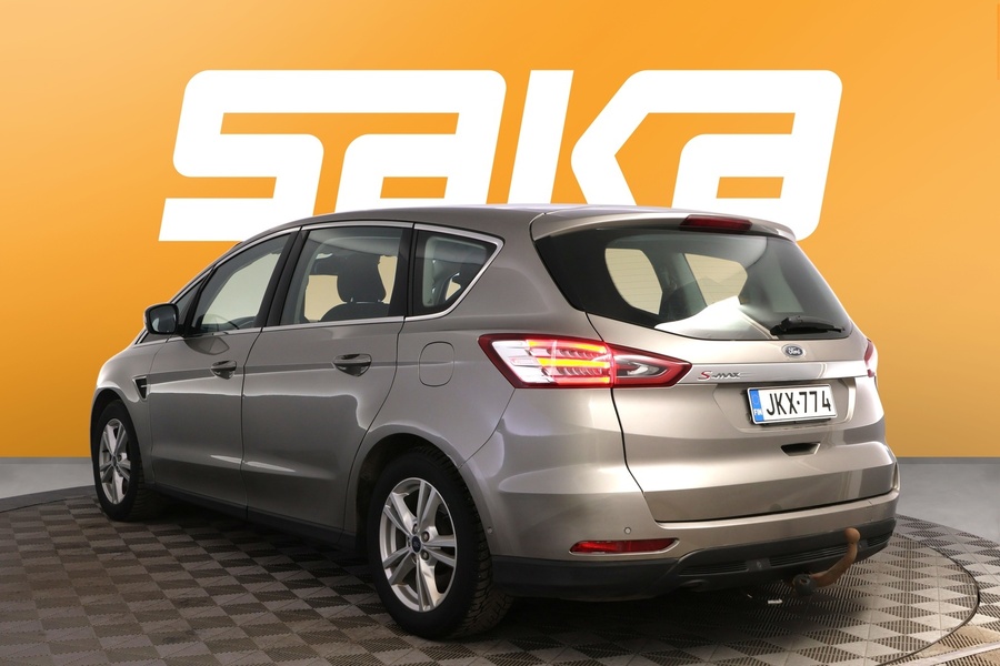 Ford S-MAX vaihtoauto