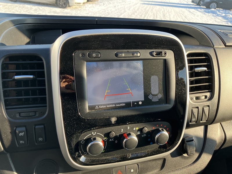 Renault Trafic vaihtoauto