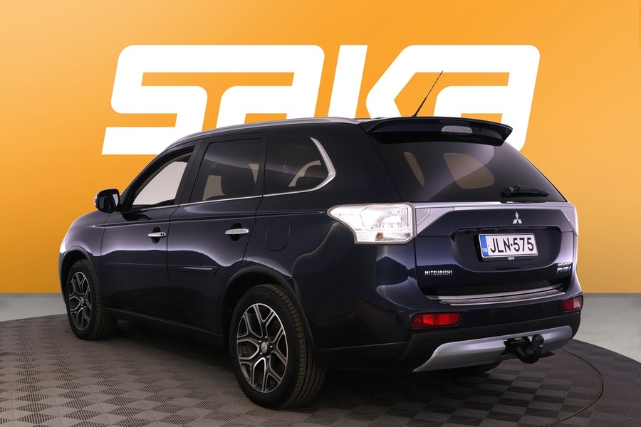 Mitsubishi Outlander PHEV vaihtoauto