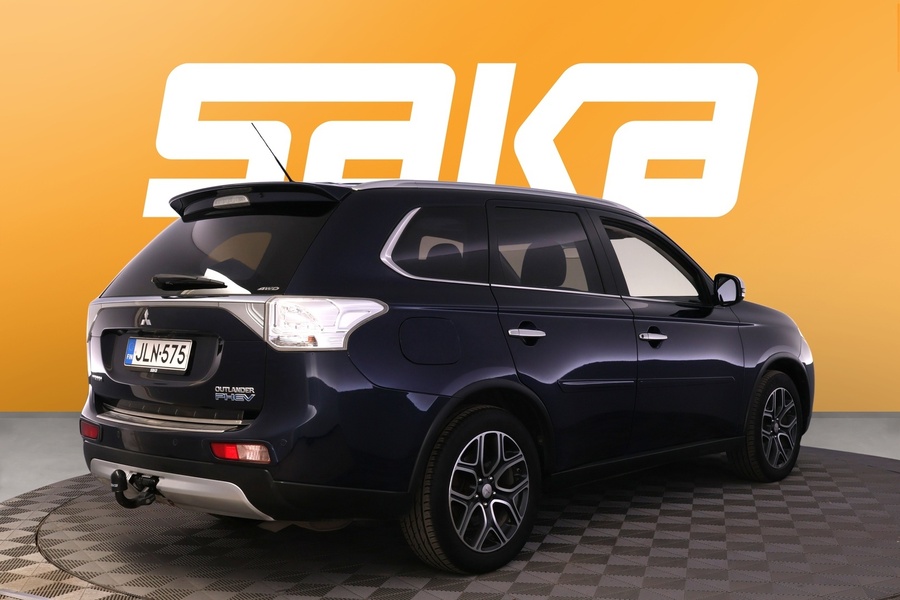 Mitsubishi Outlander PHEV vaihtoauto
