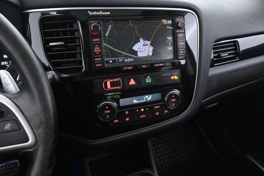 Mitsubishi Outlander PHEV vaihtoauto