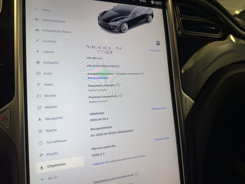 Tesla Model S vaihtoauto