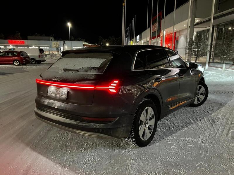 Audi e-tron vaihtoauto