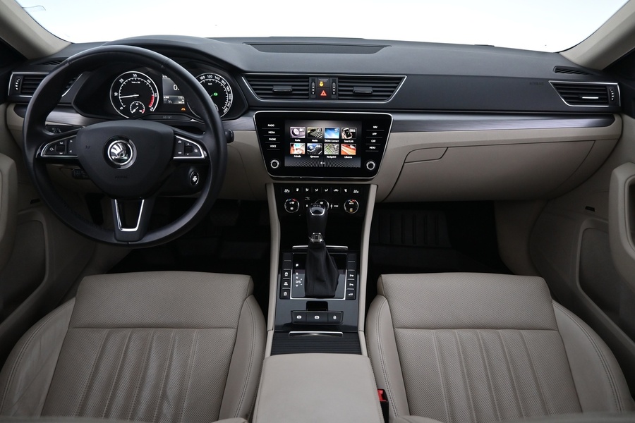 Skoda Superb vaihtoauto