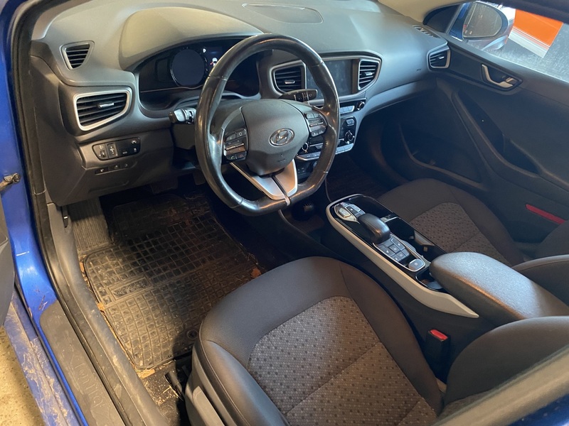 Hyundai IONIQ electric vaihtoauto