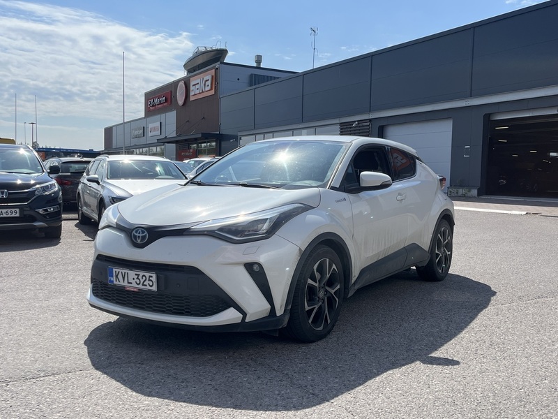 Toyota C-HR vaihtoauto
