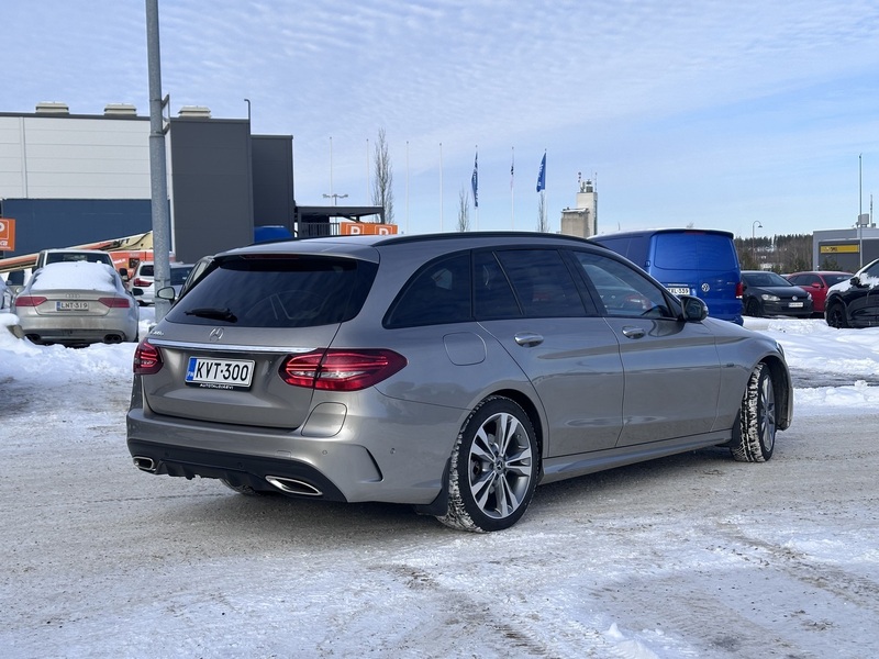 Mercedes-Benz C vaihtoauto