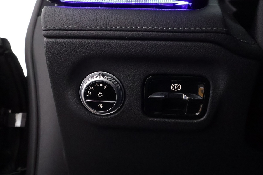 Mercedes-Benz EQS vaihtoauto