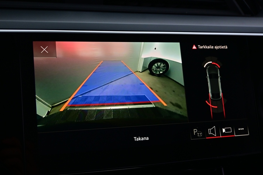 Audi e-tron vaihtoauto