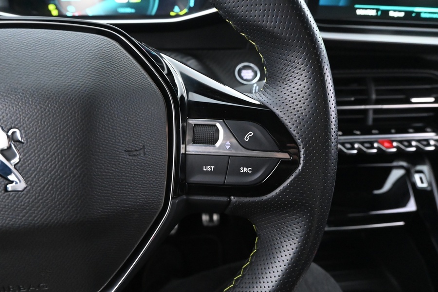 Peugeot e-208 vaihtoauto