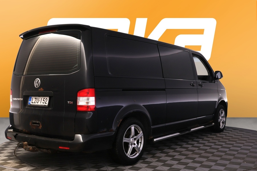 Volkswagen Transporter vaihtoauto