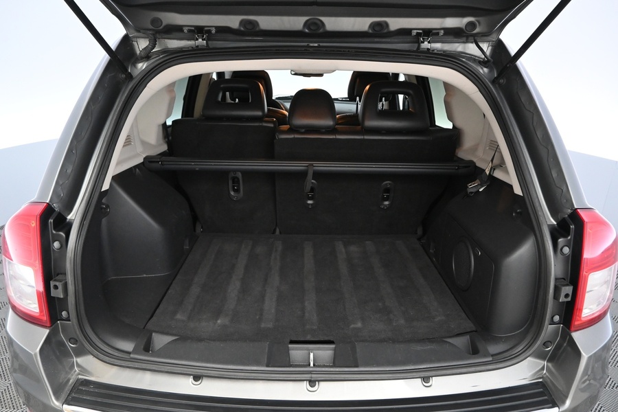 Jeep Compass vaihtoauto