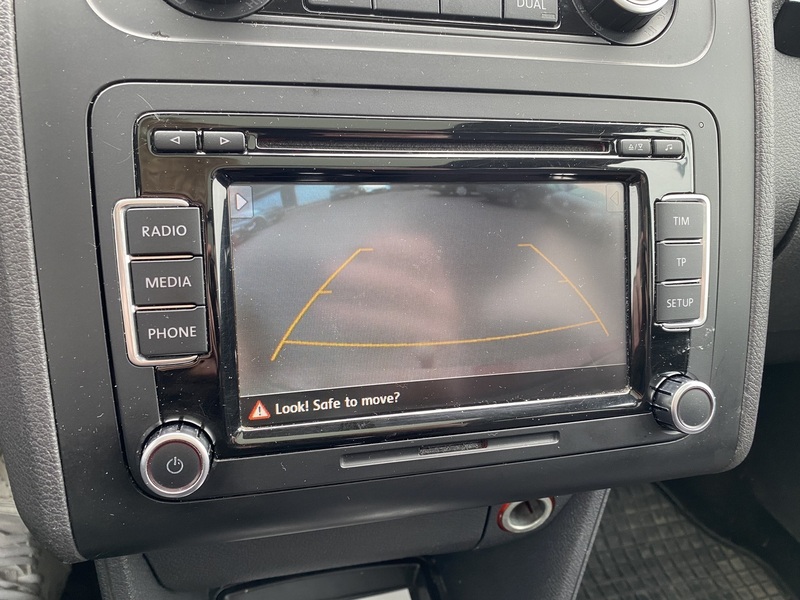 Volkswagen Touran vaihtoauto