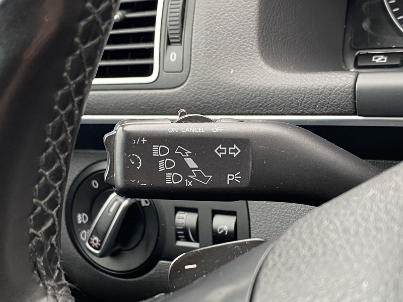 Volkswagen Touran vaihtoauto