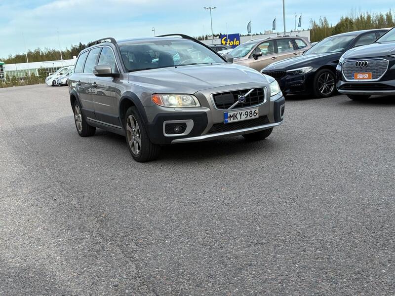 Volvo XC70 vaihtoauto