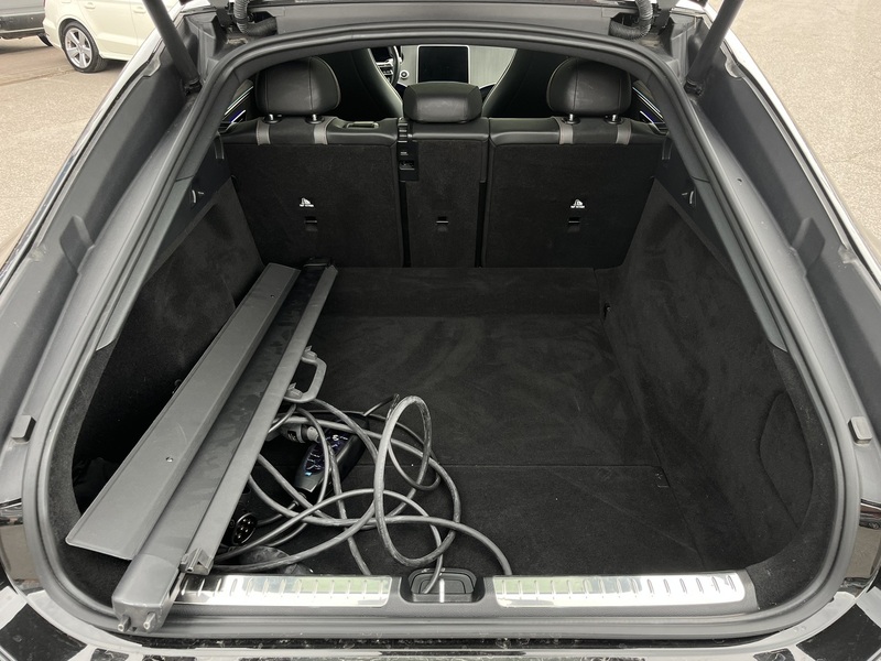 Mercedes-Benz EQS vaihtoauto