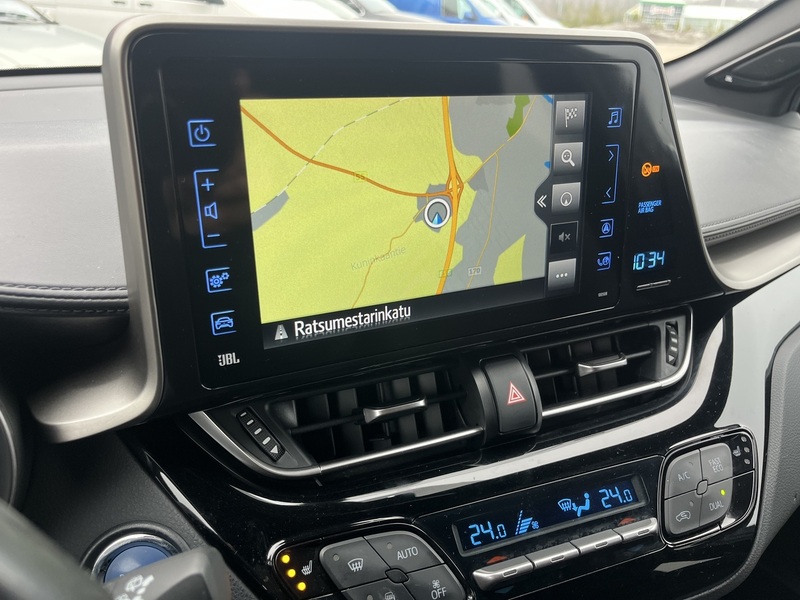 Toyota C-HR vaihtoauto