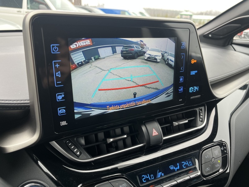 Toyota C-HR vaihtoauto