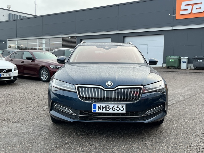 Skoda Superb vaihtoauto