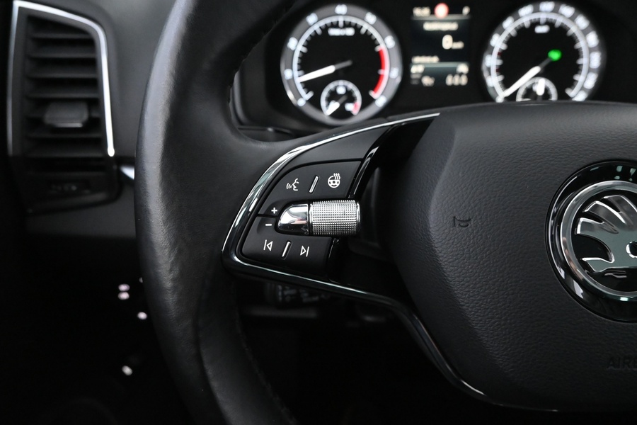 Skoda Karoq vaihtoauto