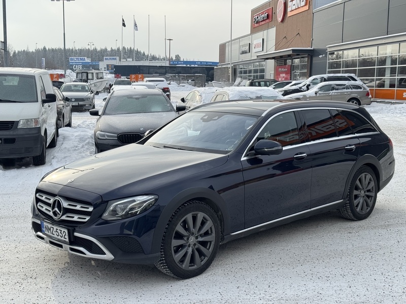 Mercedes-Benz E vaihtoauto