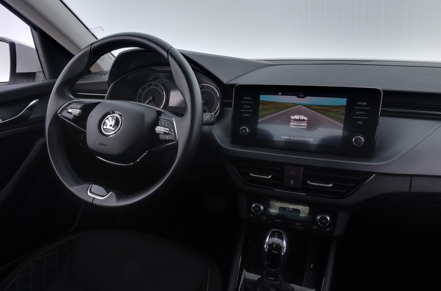 Skoda Kamiq vaihtoauto