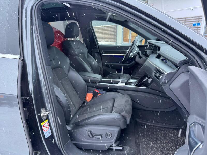 Audi e-tron vaihtoauto