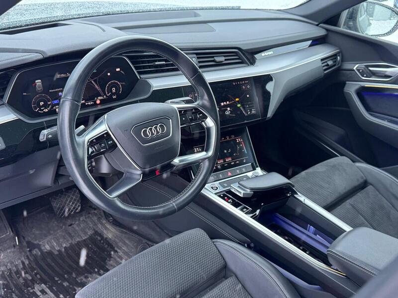 Audi e-tron vaihtoauto