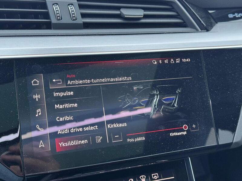 Audi e-tron vaihtoauto