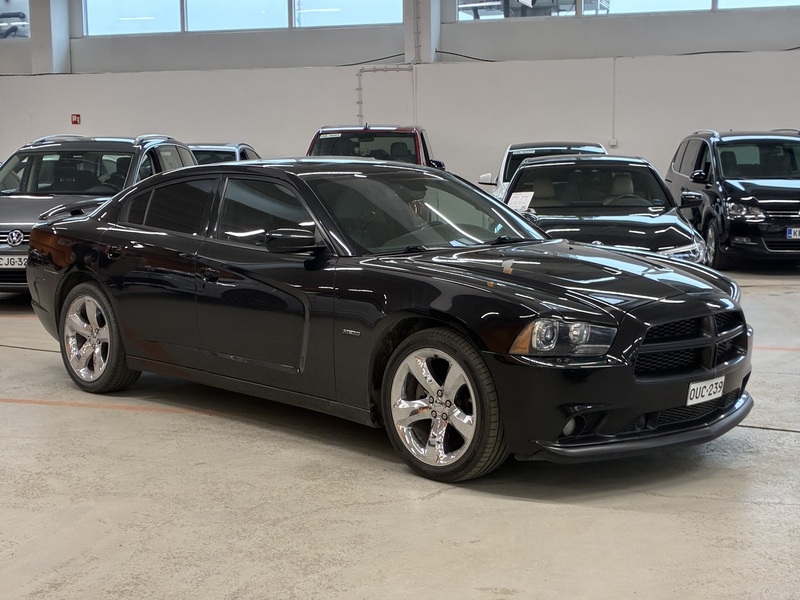 Dodge Charger vaihtoauto