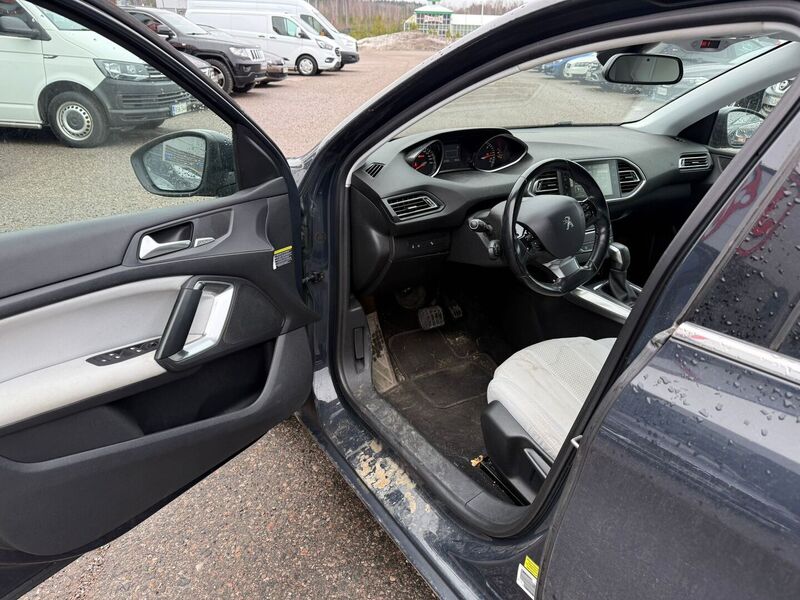 Peugeot 308 vaihtoauto