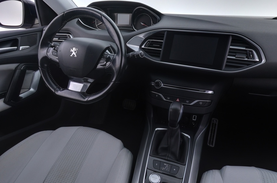Peugeot 308 vaihtoauto