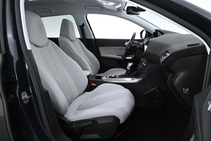 Peugeot 308 vaihtoauto