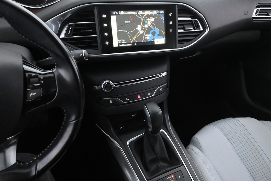 Peugeot 308 vaihtoauto