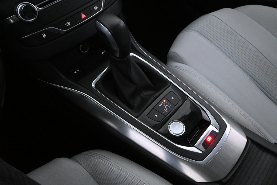 Peugeot 308 vaihtoauto