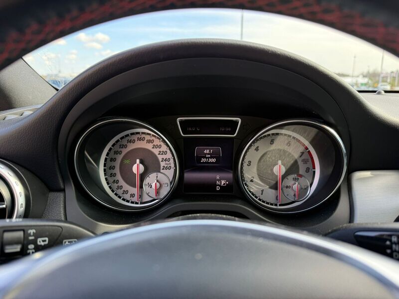 Mercedes-Benz GLA vaihtoauto