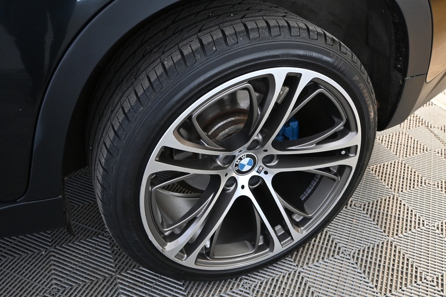 BMW X5 vaihtoauto